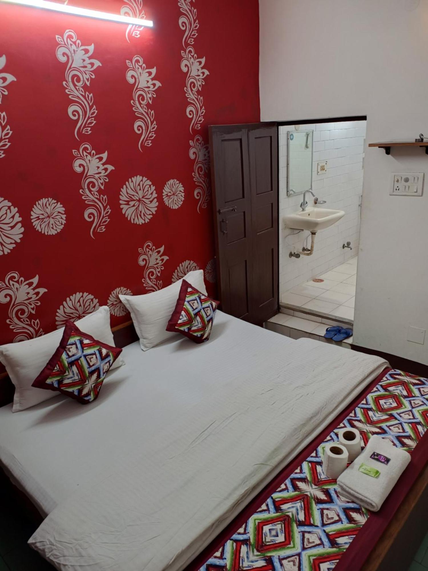 Hotel Majors Den New Delhi Exteriör bild